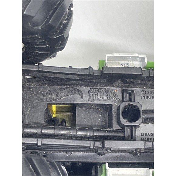 LARGE HOT-WHEELS Will Trash It All. Garbage Truck / Monster Truck. EX CONDITION. - Picture 5 of 5